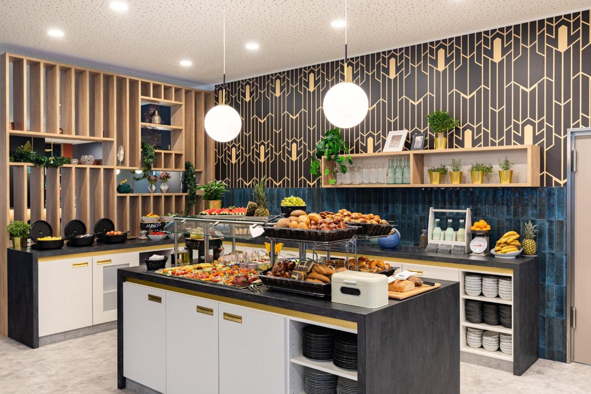 Holiday Inn - The Niu, Flower Konstanz By Ihg Экстерьер фото