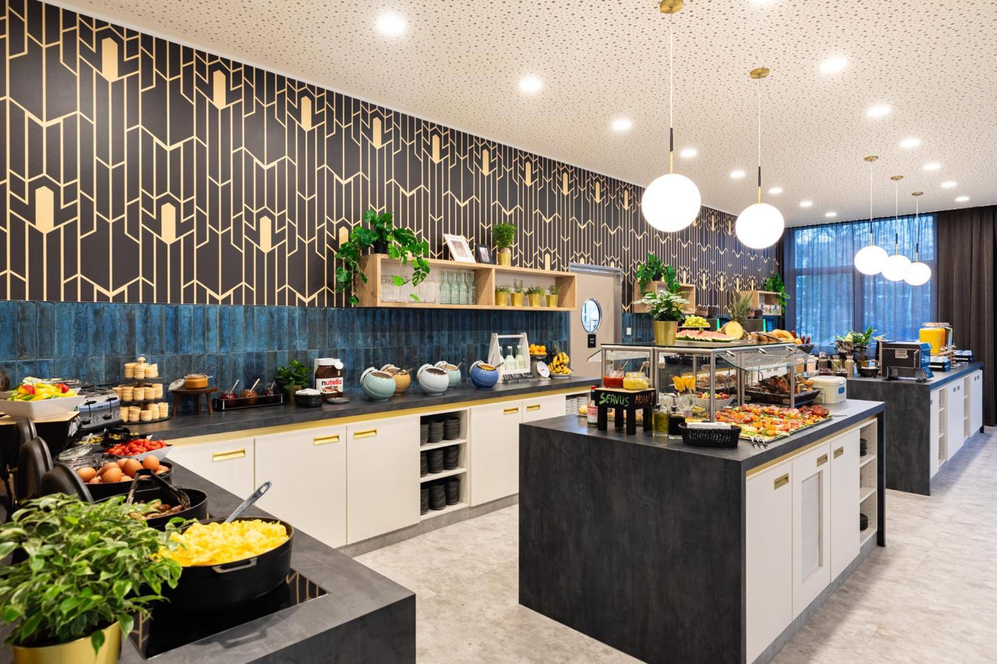 Holiday Inn - The Niu, Flower Konstanz By Ihg Экстерьер фото